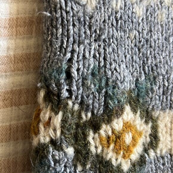 Vintage LLBean women’s wool sweater size Large fair isle fall harvest - Picture 7 of 10